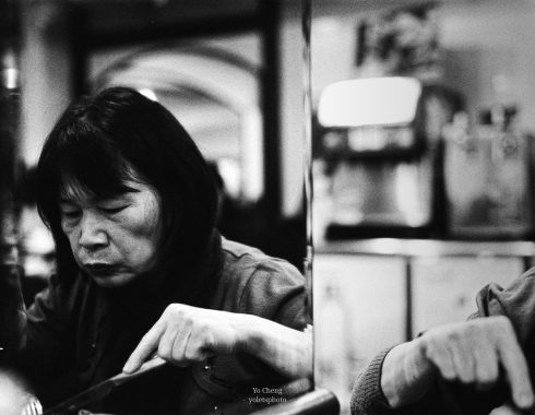 鏡子裡的牛排館